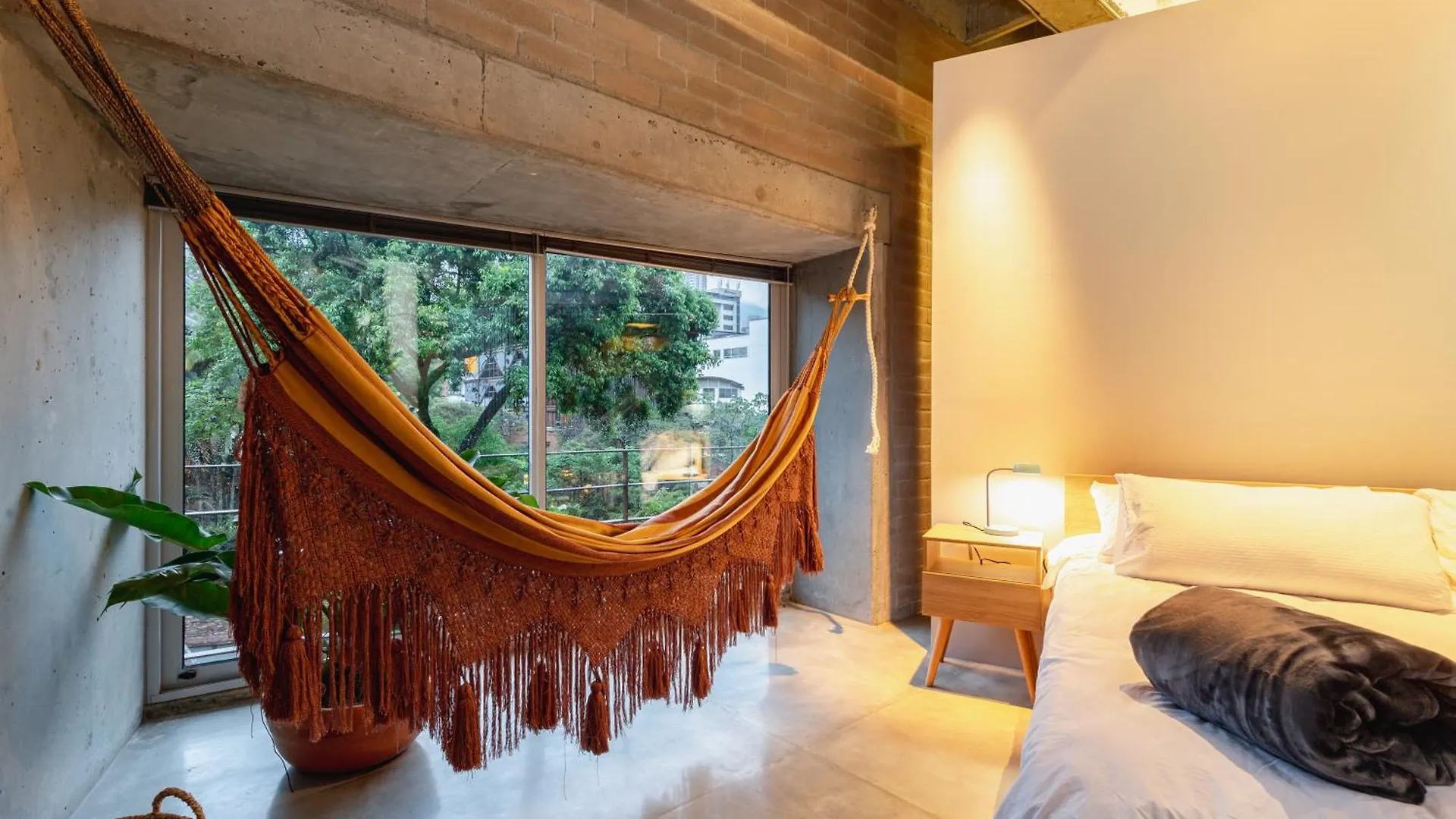 Soho Lofts By Vibra Bonita Apartment Medellin