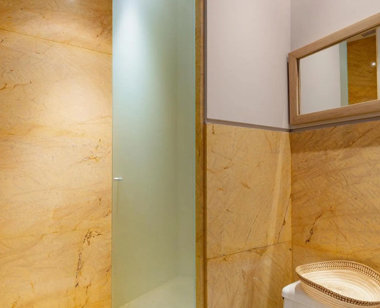 Soho Lofts By Vibra Bonita Apartment Medellin