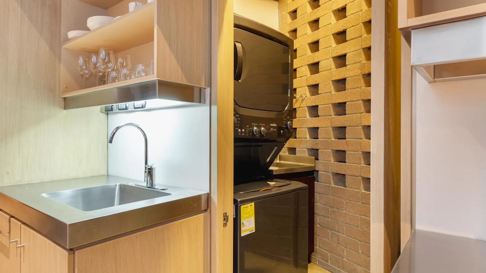 Soho Lofts By Vibra Bonita Apartment Medellin