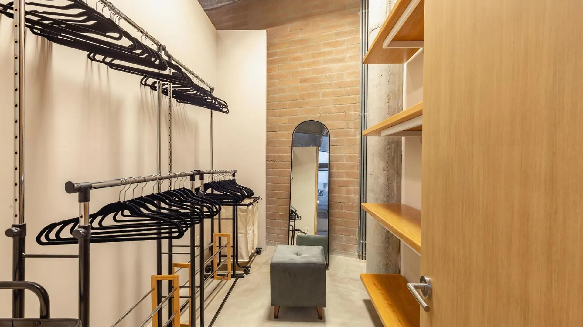 Soho Lofts By Vibra Bonita Apartment Medellin