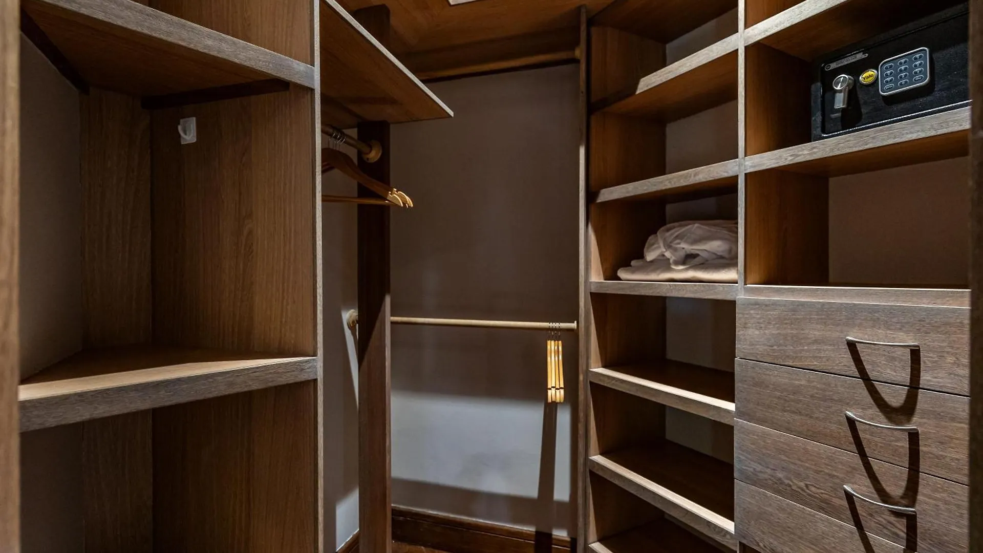 Soho Lofts By Vibra Bonita Apartment Medellin
