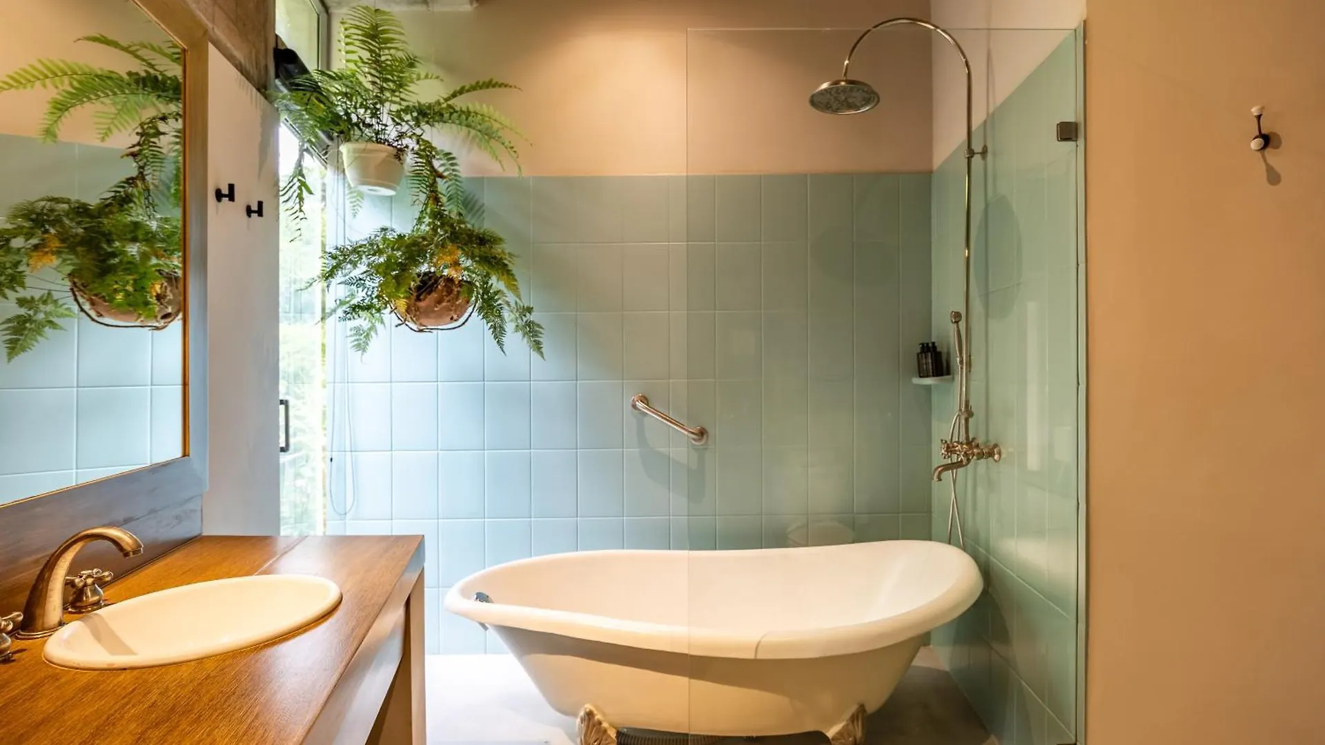 Soho Lofts By Vibra Bonita Apartment Medellin