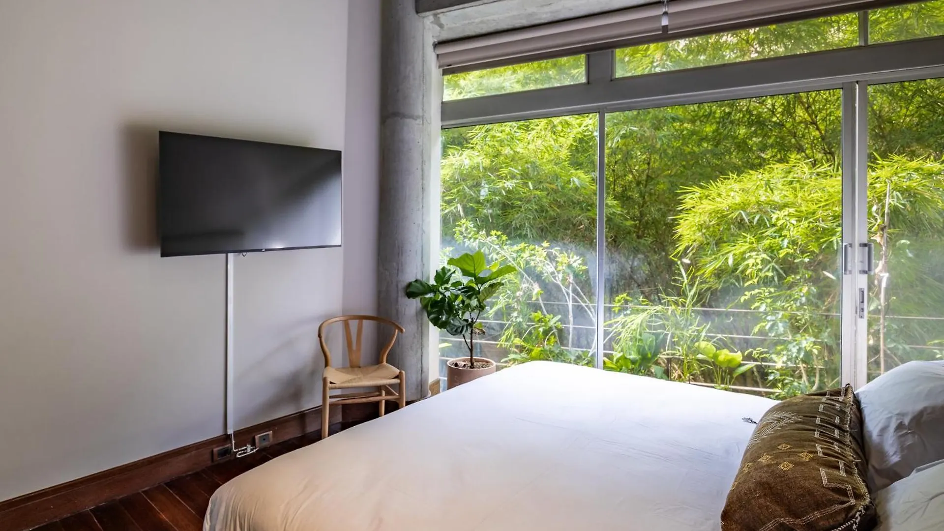 Soho Lofts By Vibra Bonita Apartment Medellin